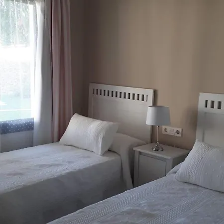 Falsa Pimienta - Solo Familias Y Parejas Chalet Conil De La Frontera